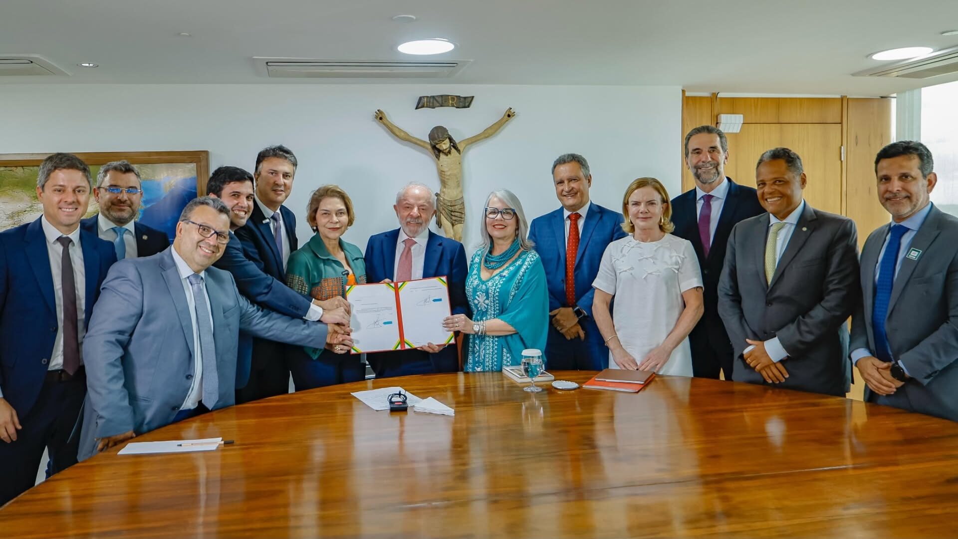 Reajuste do Piso do Magistério 2026: resultado da luta coletiva garante ganho real